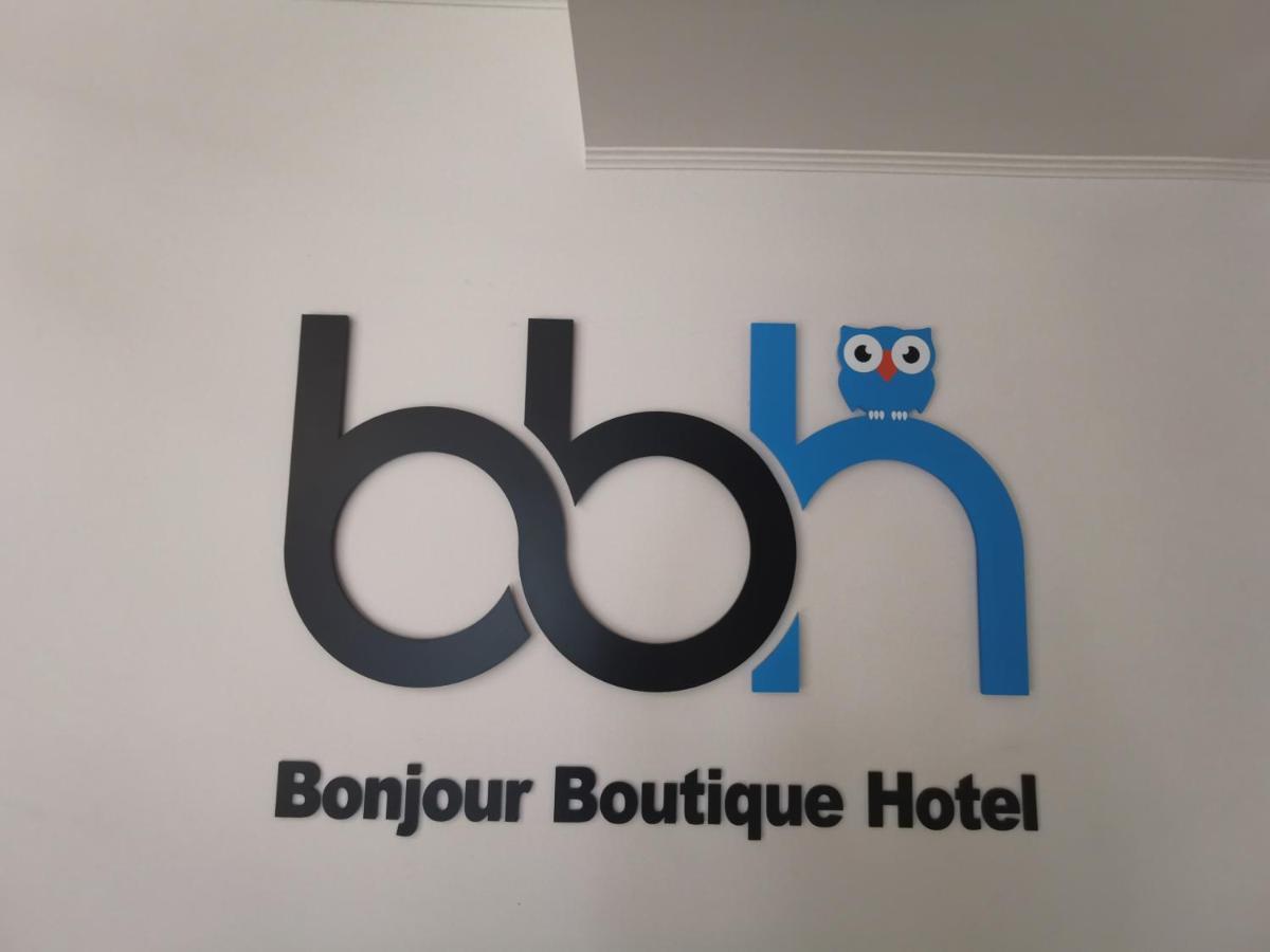 Bonjour Boutique Hotel Ереван Екстериор снимка