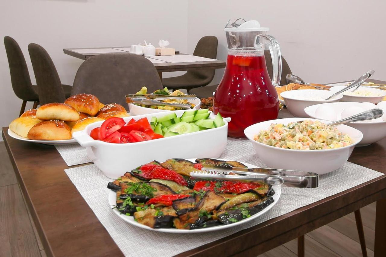 Bonjour Boutique Hotel Ереван Екстериор снимка