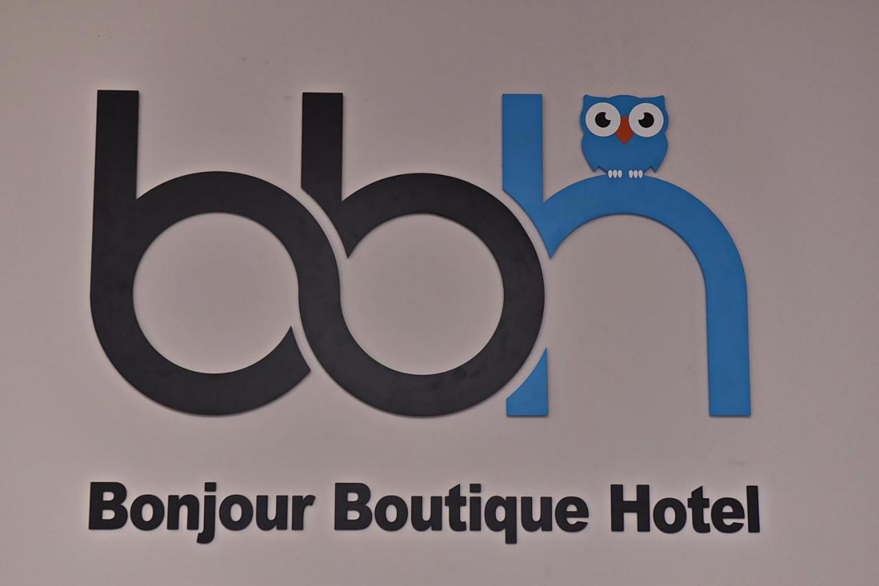 Bonjour Boutique Hotel Ереван Екстериор снимка