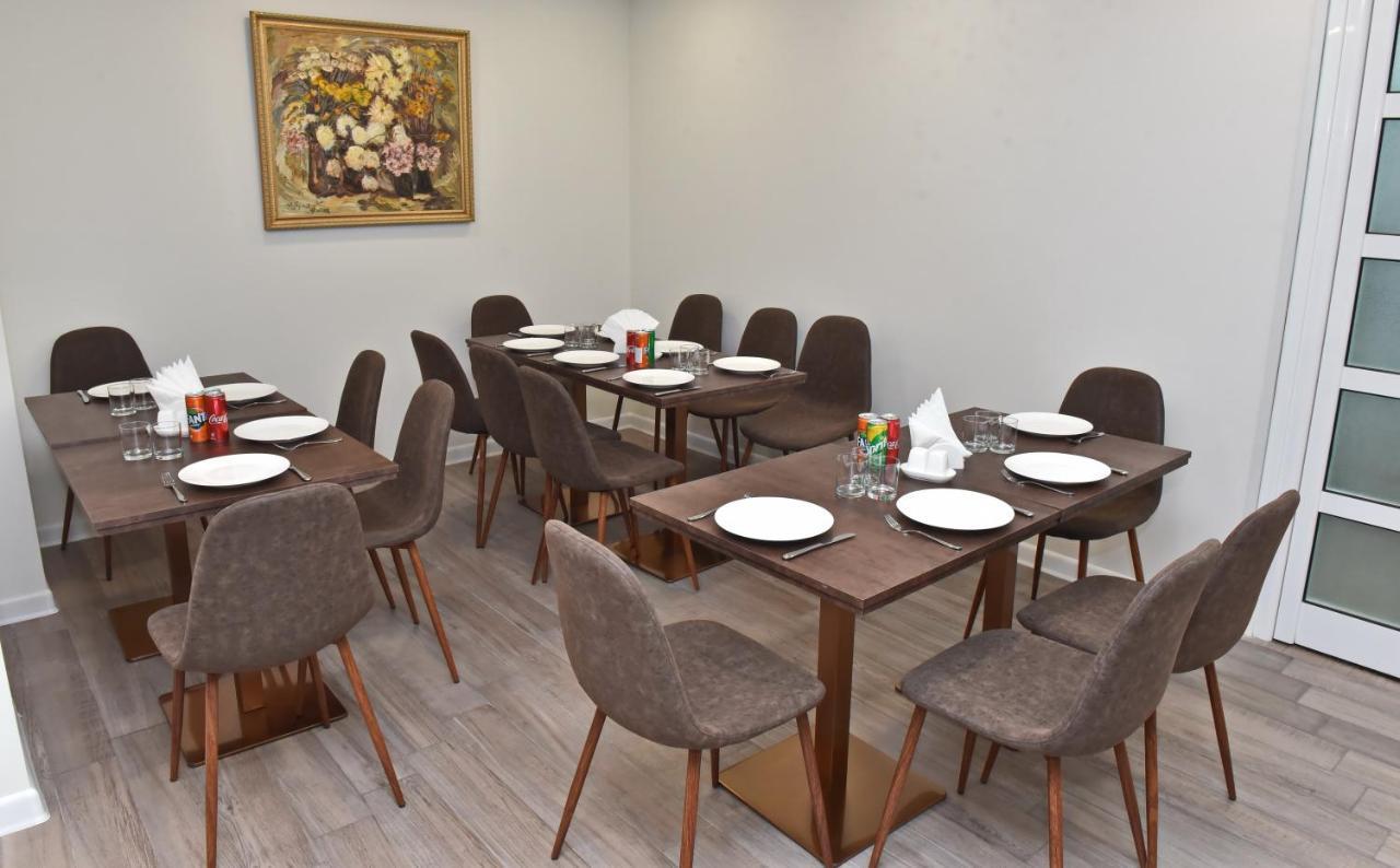 Bonjour Boutique Hotel Ереван Екстериор снимка